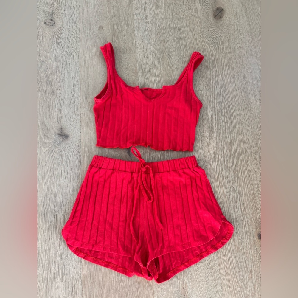 Vibrant Red Ribbed Top and Shorts Set size XS